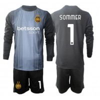 Stroje piłkarskie Inter Milan Yann Sommer #1 Bramkarskie Koszulka Podstawowej dla dzieci 2025-26 Długi Rękaw (+ szorty)